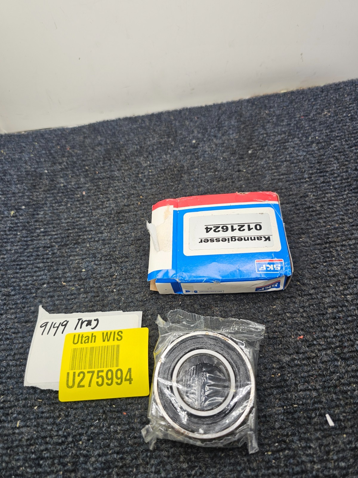 SKF 2205 E-2RS1TN9 Self-Aligning Ball Bearing, Double Sealed, 25mm I.D, 52mm O.D