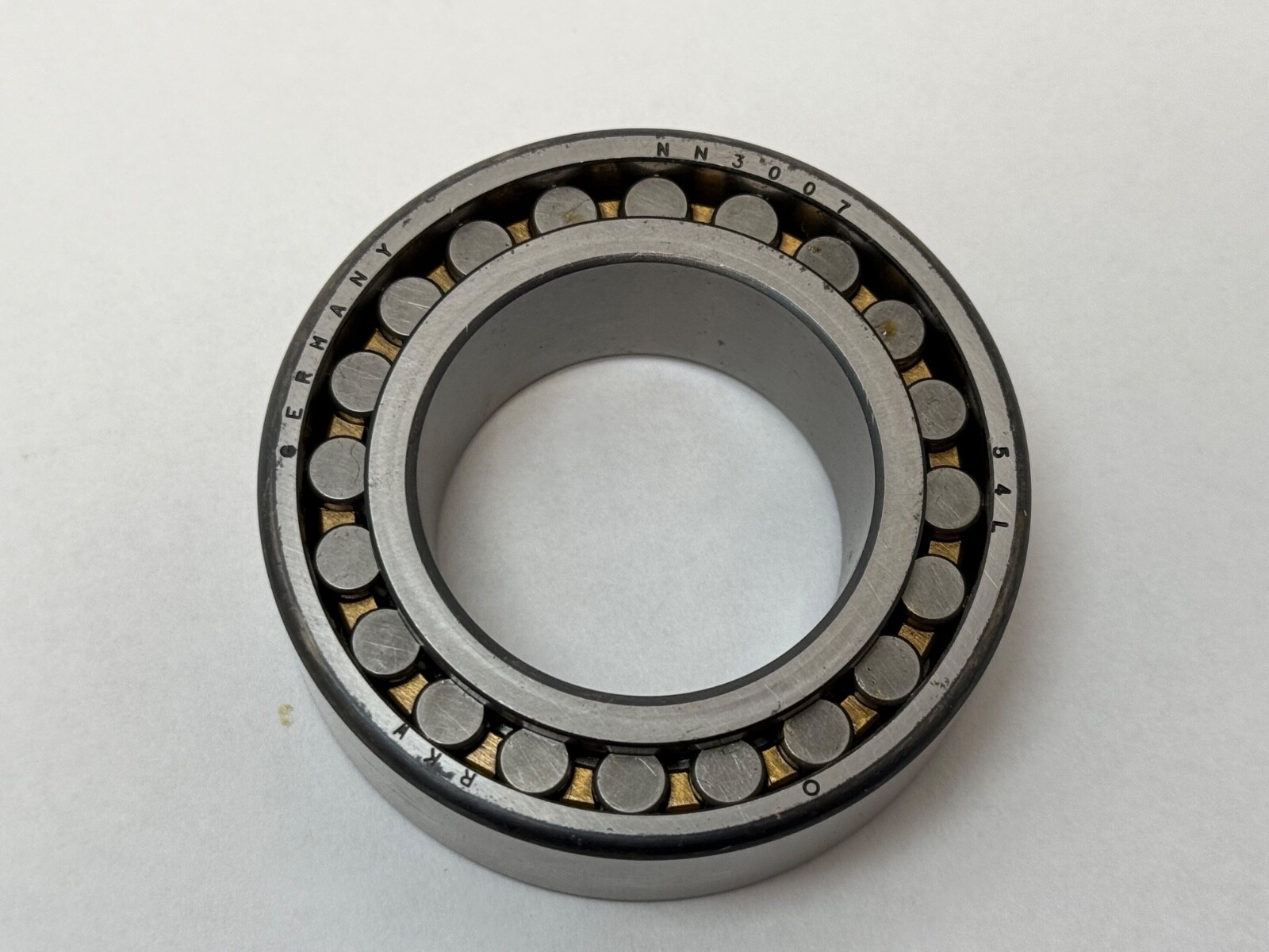 RKW NN3007KMC181 Bearing NN3007 NN-3007-K-M-C181 35x62x20 mm