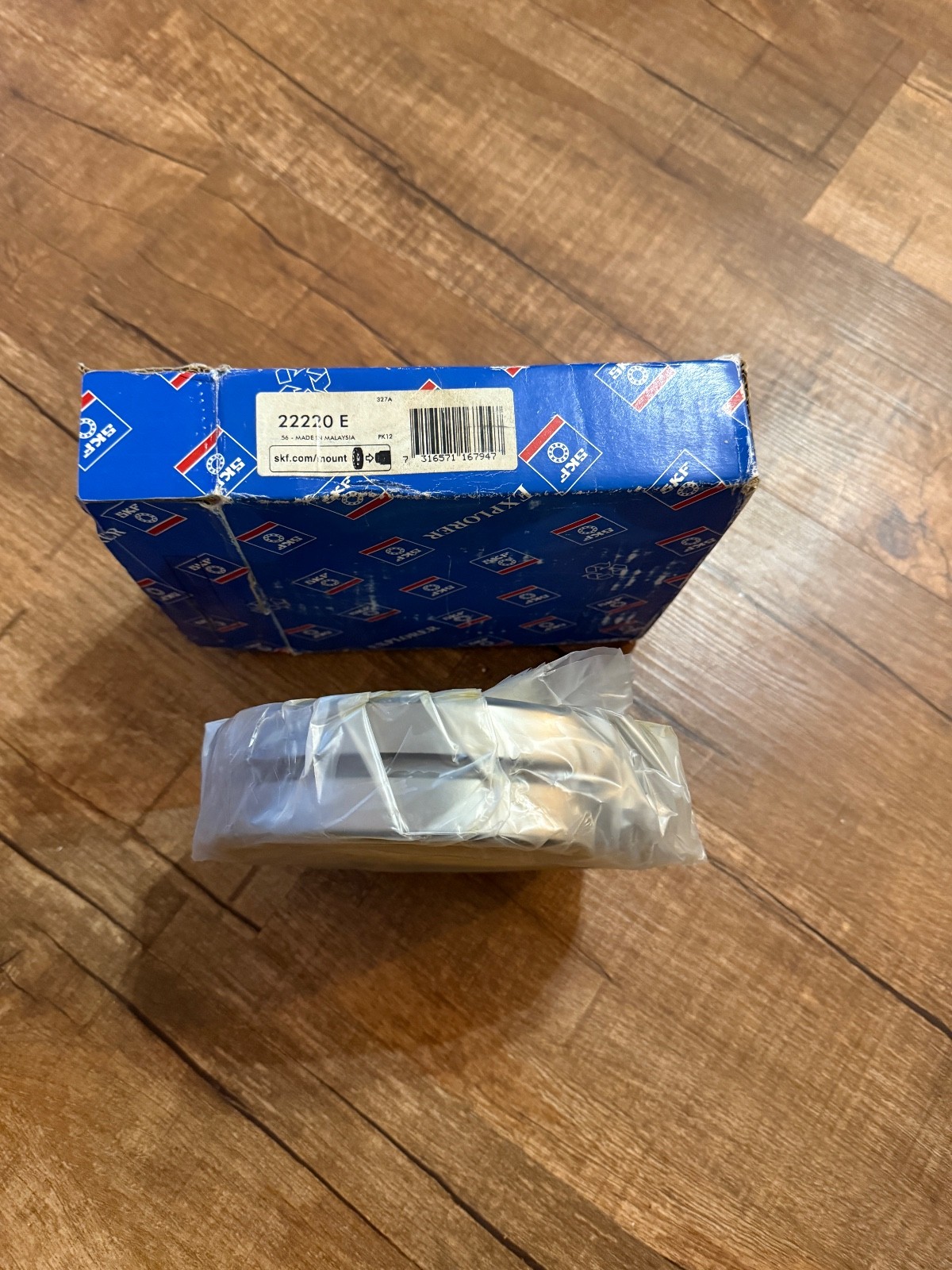 SKF Self-Aligning 22220 E/3 15/16×7 3/32×1 13/16in / Unused / Boxed