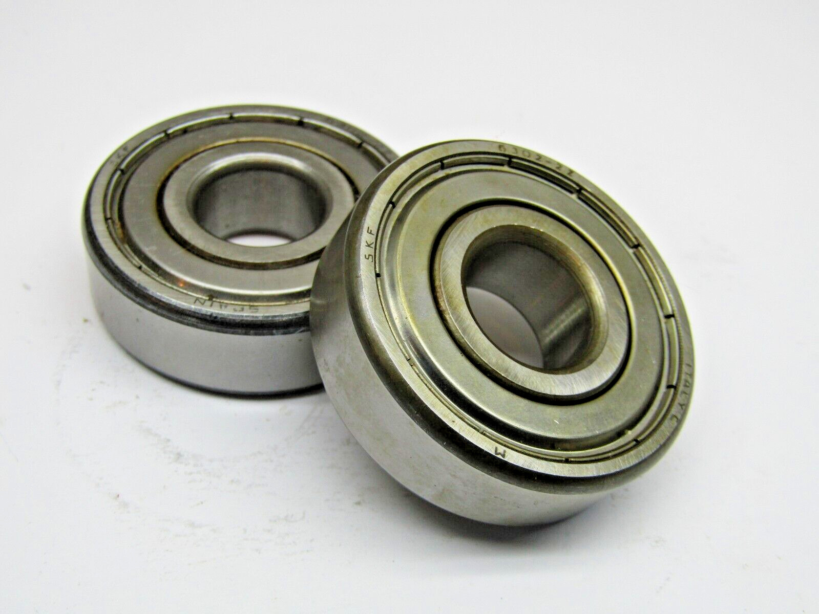 (Lot of 2) SKF 6302-2Z 15mm X 42mm X 13mm Shielded Bearing