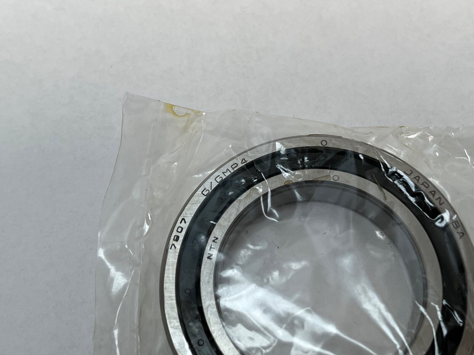 NTN 7907GGMP4 Bearing 35x55x10 mm 7907 E SUM 7907-G-GM-P4 Japan