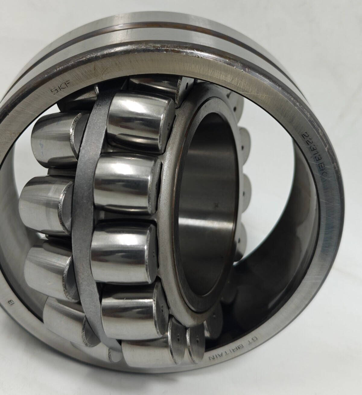 22313EK SKF New Spherical Roller Bearing 65x140x48mm 22313 EK Tapered Bore