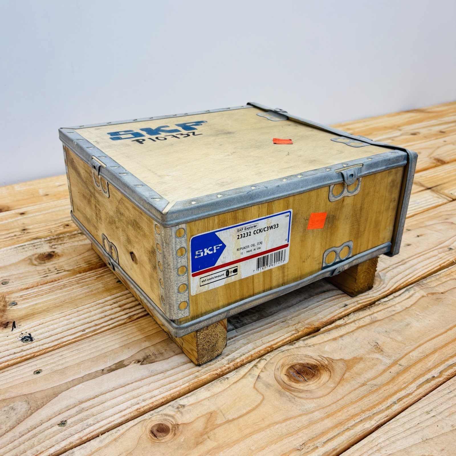 SKF Explorer 23232 CCK/C3W33 Spherical Roller Bearing NEW Replaces CKJ, CCKJ