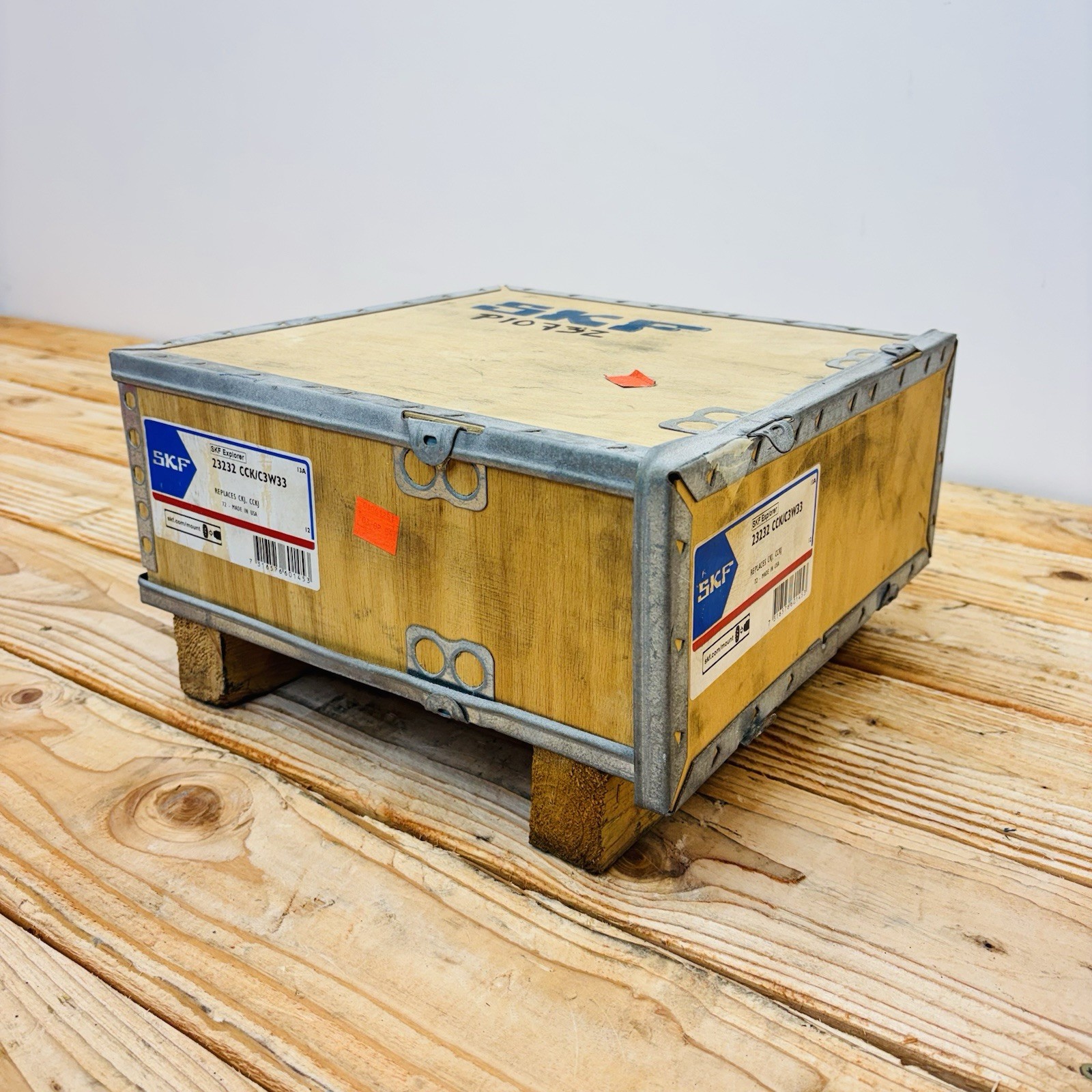 SKF Explorer 23232 CCK/C3W33 Spherical Roller Bearing NEW Replaces CKJ, CCKJ