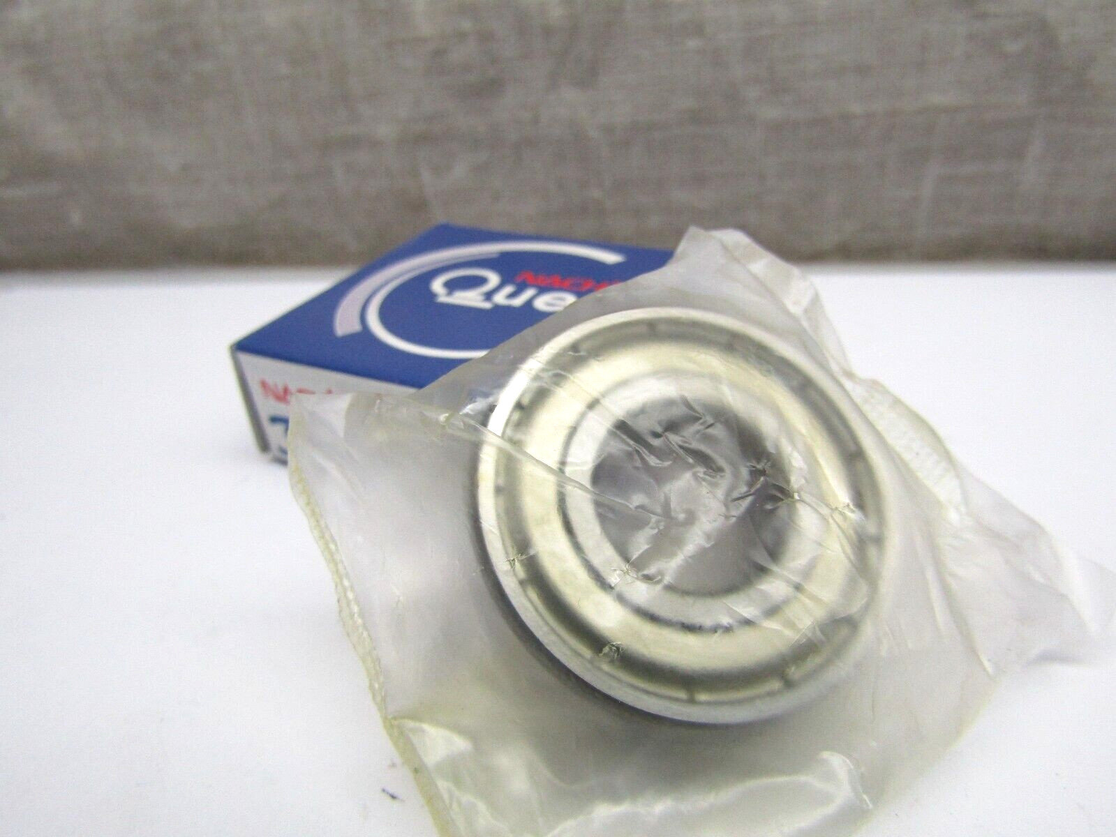 Nachi 6202-ZZ 15mm X 35mm X 11mm Metal Shielded Bearing