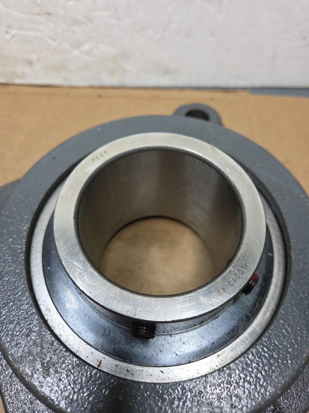 PEER F213 F-213-h BEARING & Housing 4 Bolt Flange 2-1/2″ Or 65mm