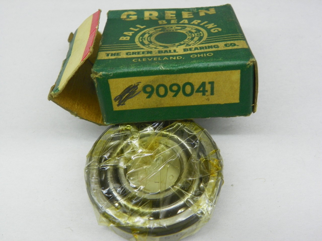 Green 909041 Ball Bearing NOS – Vintage Auto Part – High Quality