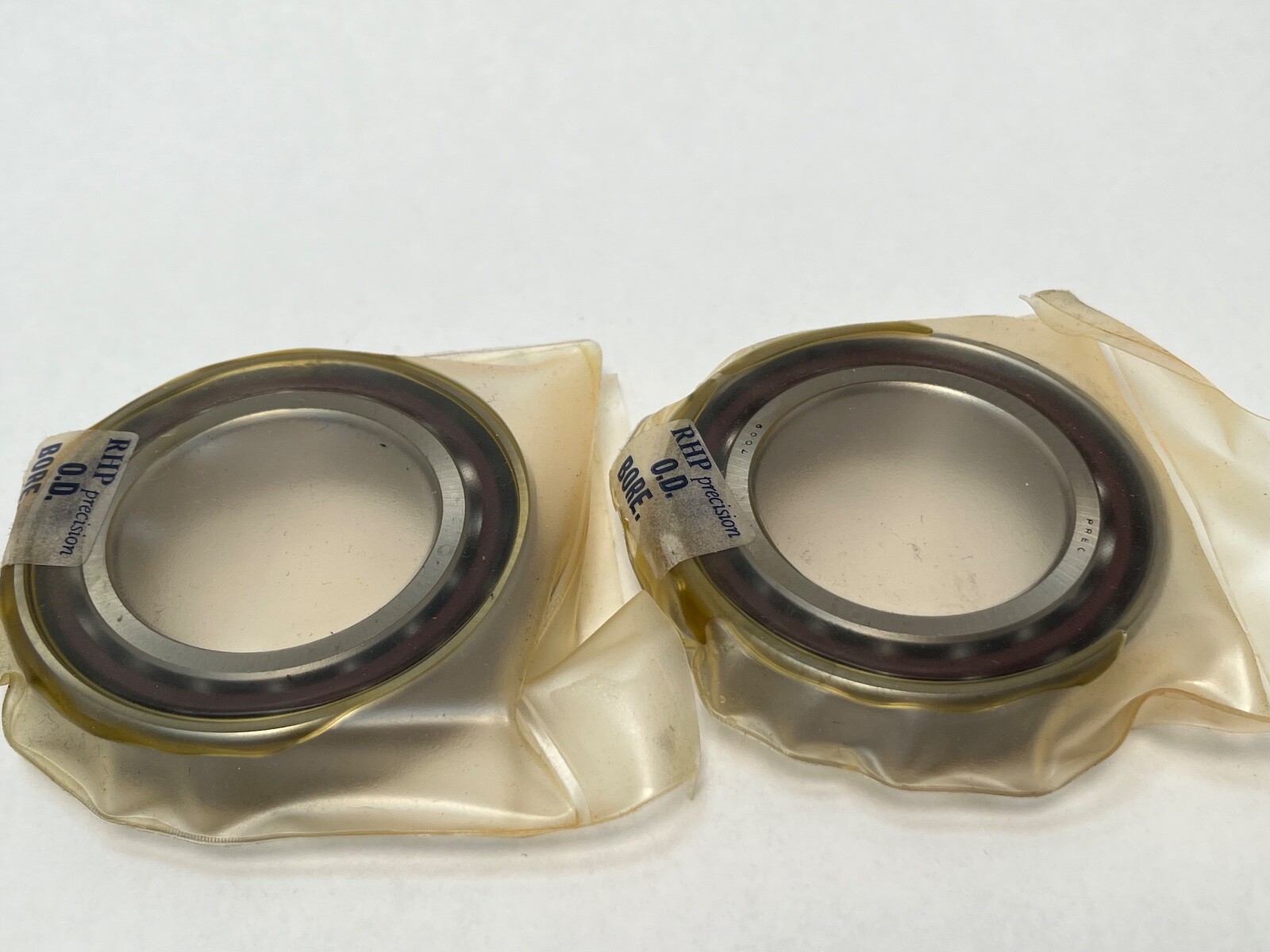 RHP 7009ETDULP4 Bearing 45x75x16 mm 7009-E-T-DUL-P4 B7009X3TAULEP7 England 2 Pcs