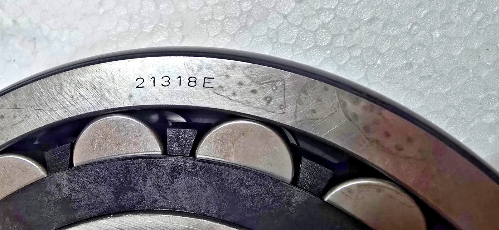 21318 E Spherical Roller Bearing 90x190x43 MM NEW FAG GERMANY 21318E Nylon Cage