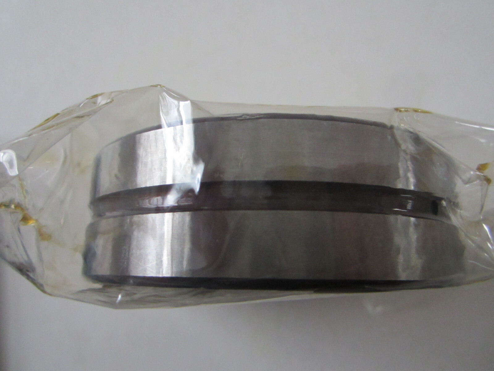 SKF EXPLORER 22207 E/C3 SPHERICAL BEARING