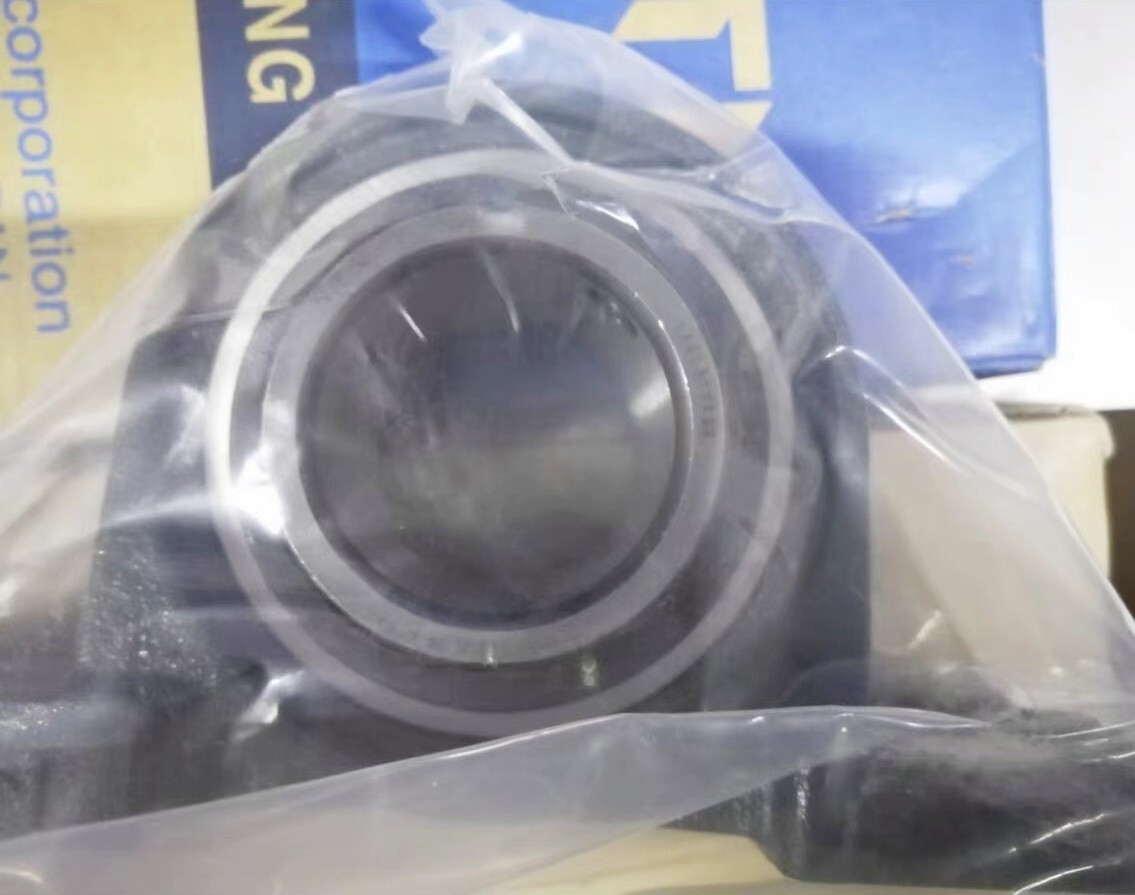 1PC NTN UCP208D1 seat bearing unit