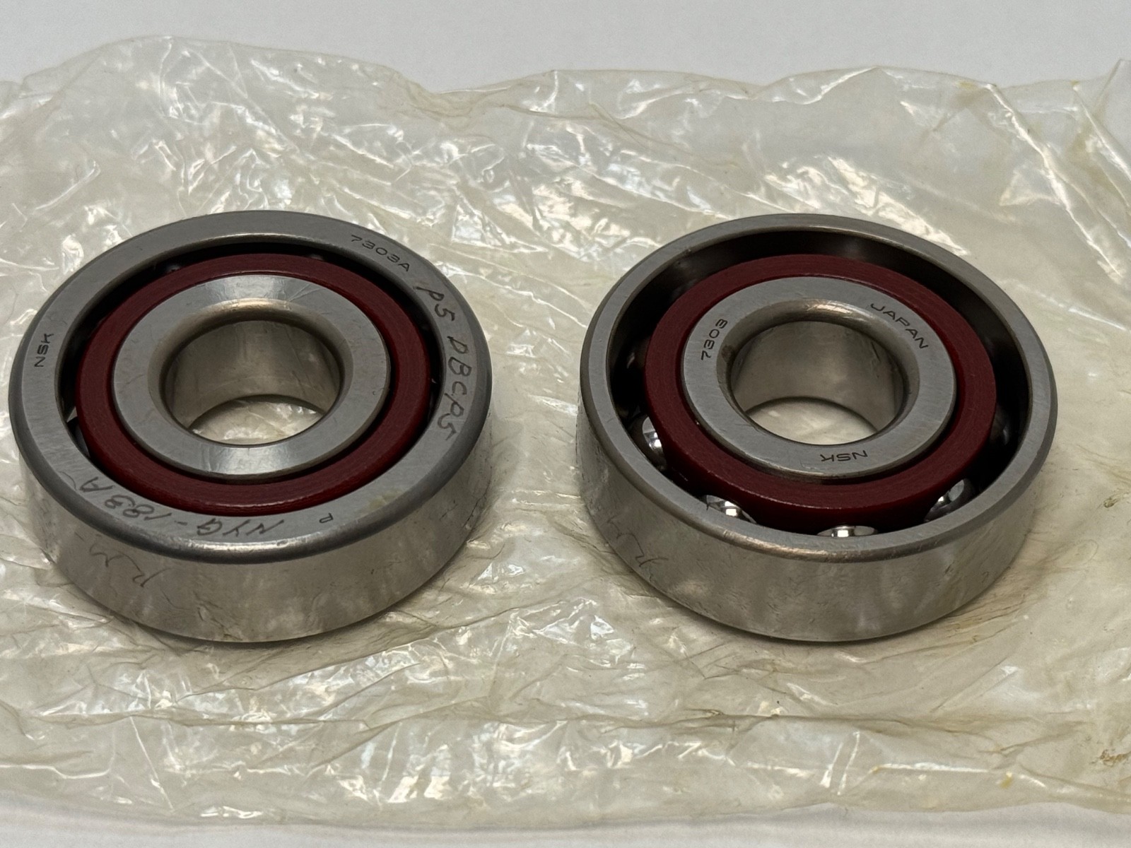 NSK 7303ATDBP5 Angular Bearing 7303E 7303SCD 7303A5 7303-A-T-DB-P5 17x47x14 mm