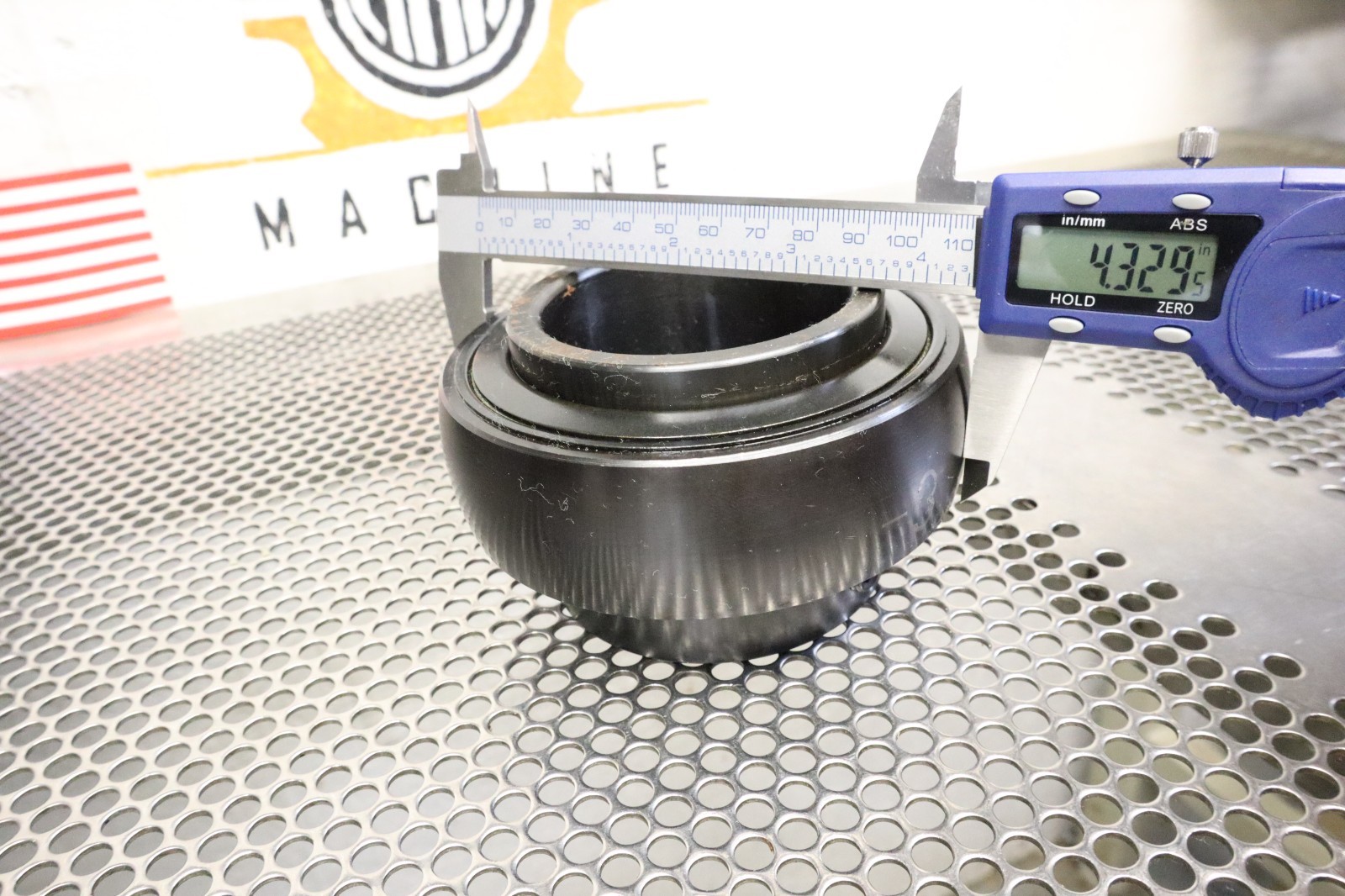 SEALMASTER 2-27 Ball Bearing Insert 2-7/16″ New Old Stock See All Pictures