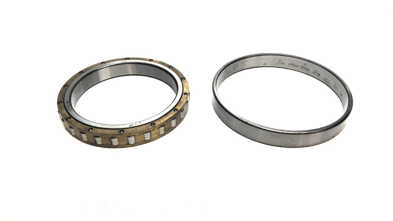 McGill Cylindrical Roller Bearing (No Box) RXLS-5 3/4 NOS