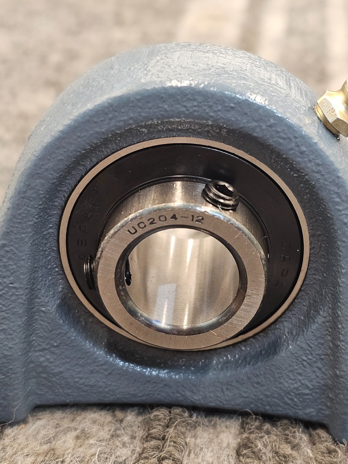 AMI Bearings UCP204-12: 2-Bolt Pillow Block Ball Bearing Unit – 3/4-inch Bore