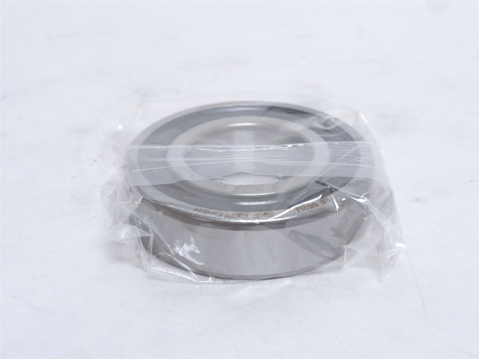 246998 New In Box; SKF 6206-2RS1 Ball Bearing 30mmID x 62mmOD x 16mm Width