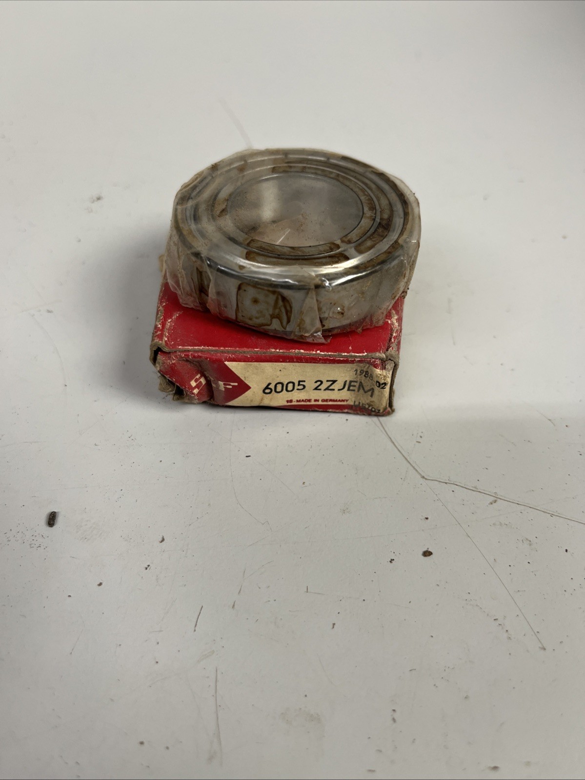 SKF 6005-2ZJEM Bearing Metal Sealed 25x47x12 mm 6005 2Z ZZ C3 JEM 6005Z Q-234
