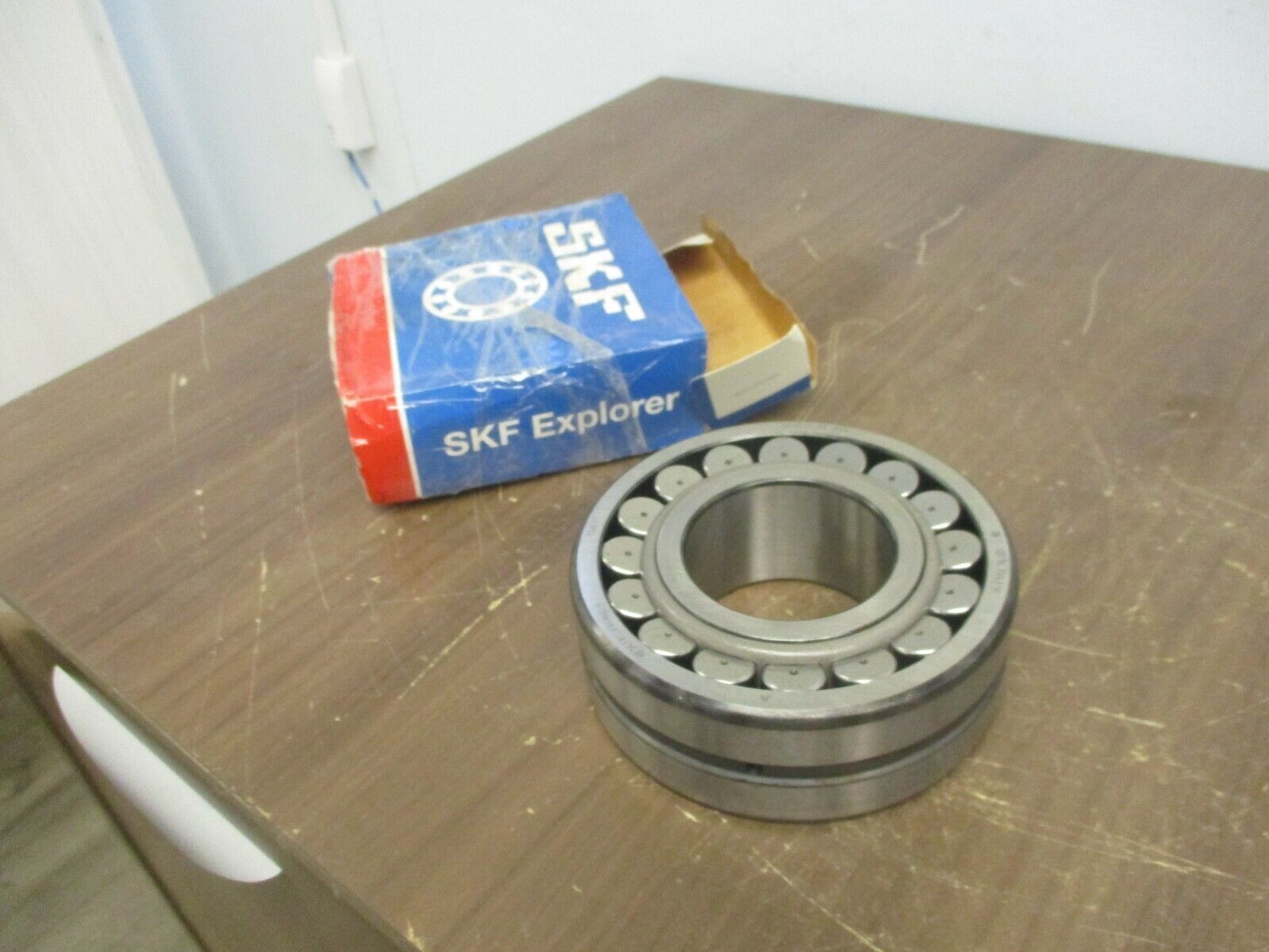 SKF Roller Bearing 22312 EK New Surplus
