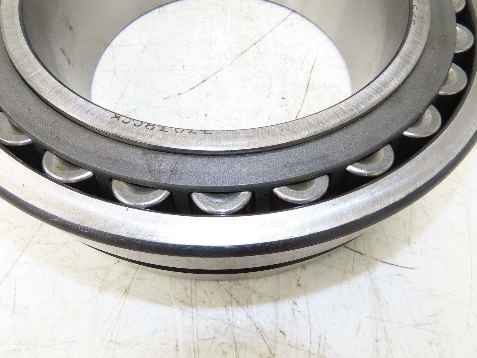 SKF 23038 CCKJ/W33 Spherical Roller Bearing 190mm ID x 290mm OD x 75mm Width