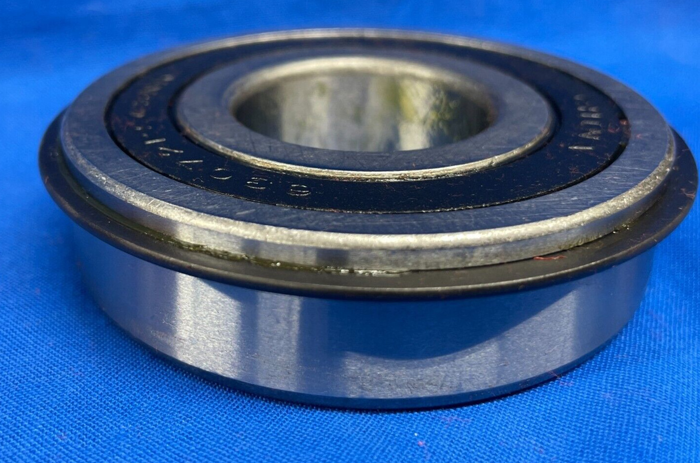 KYK DEEP GROOVE BALL BEARING W/OUTER RING 6307-2RSNR-C3-SRI-2 35MM X 80MM X 21MM