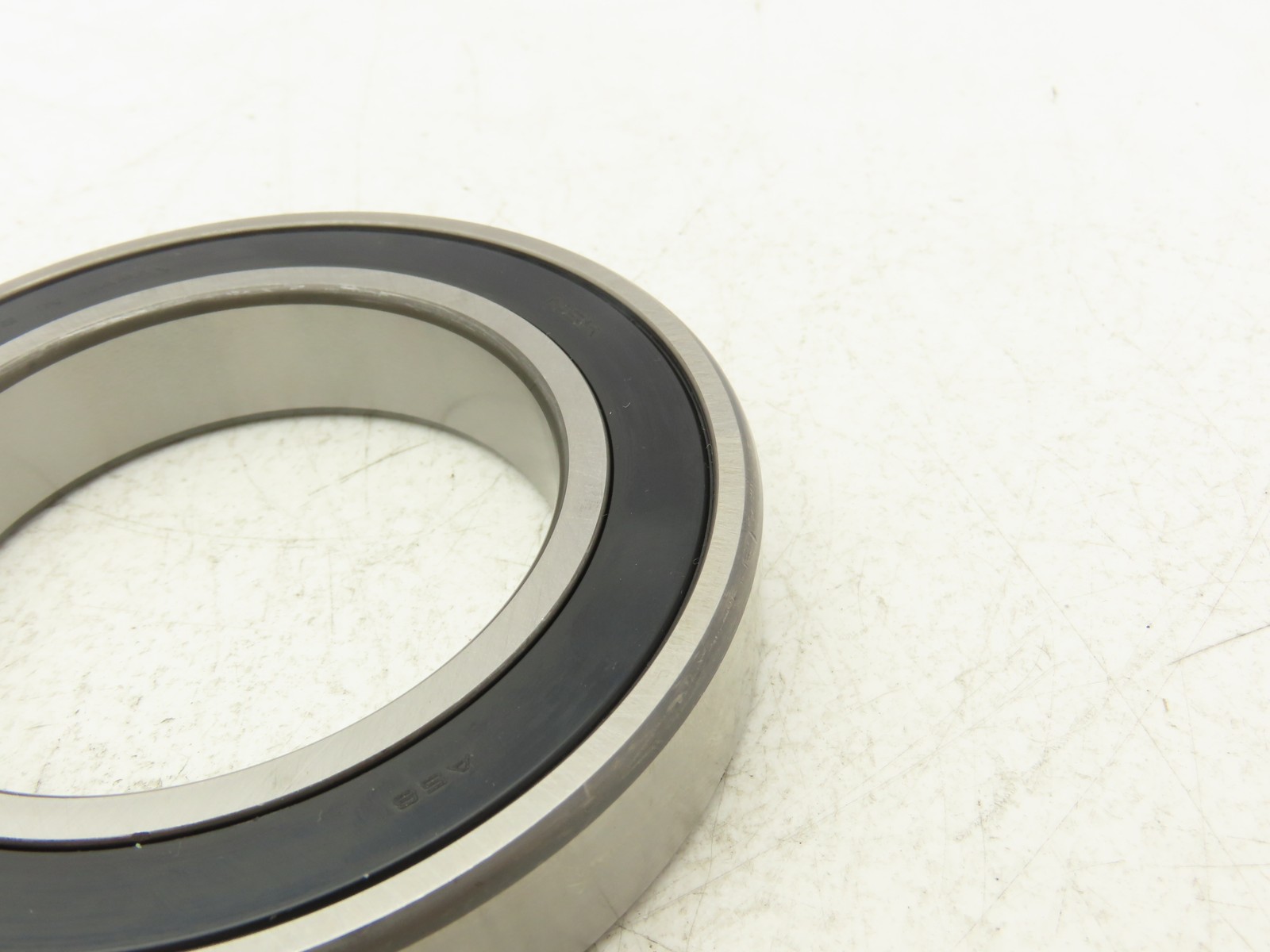 NSK 6014V Deep Groove Ball Bearing 70 mm ID x 110 mm OD x 20 mm Sealed