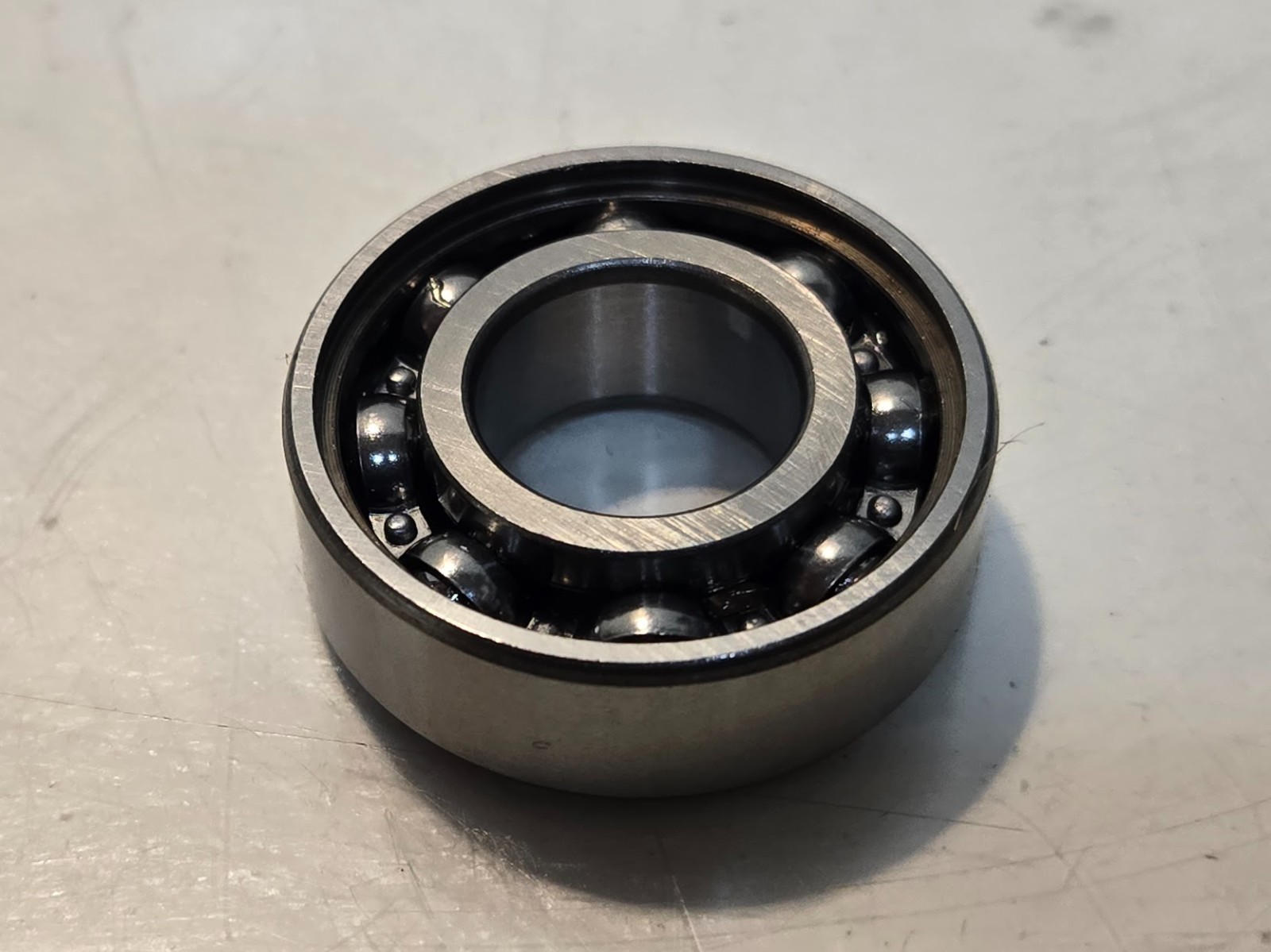 10 Quantity of Peer Ball Bearings 9502H | 1-3/8″ OD x 5/8″ Bore (10 Quantity)