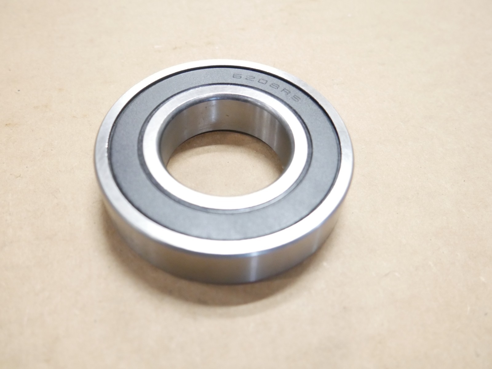 SKF 6208RS Brand Rubber Seal Ball Bearing 40x80x18 6208 2RS 6208RS