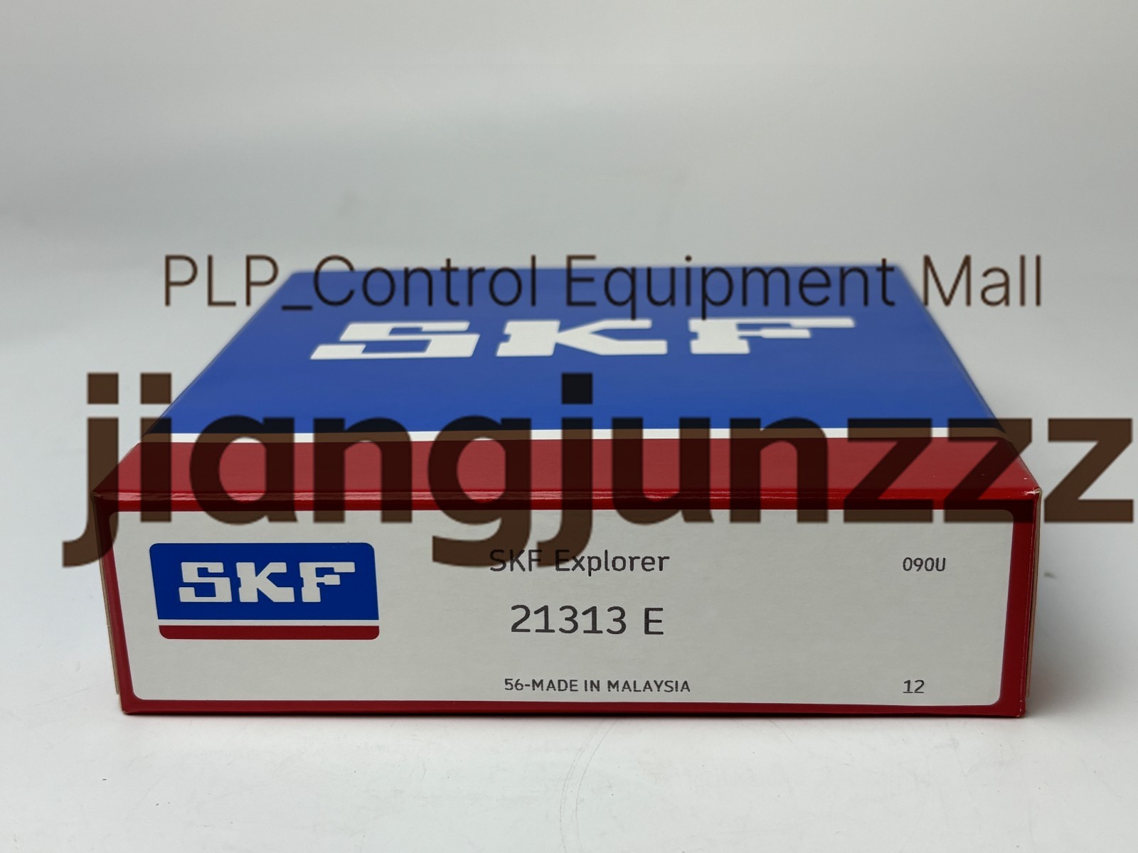 New In Box SKF 21313 E Spherical Roller Bearing 65x140x33mm