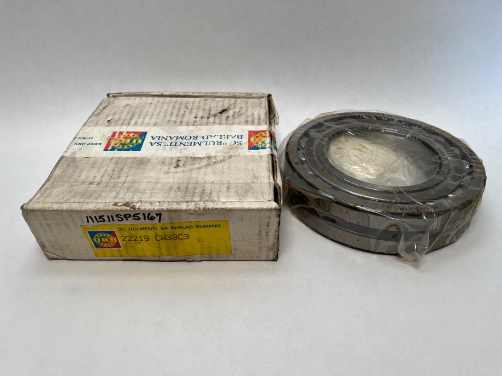 URB 22219CW33C3 Spherical Bearing 22219-C-W33-C3 22219CC 95x170x43 mm
