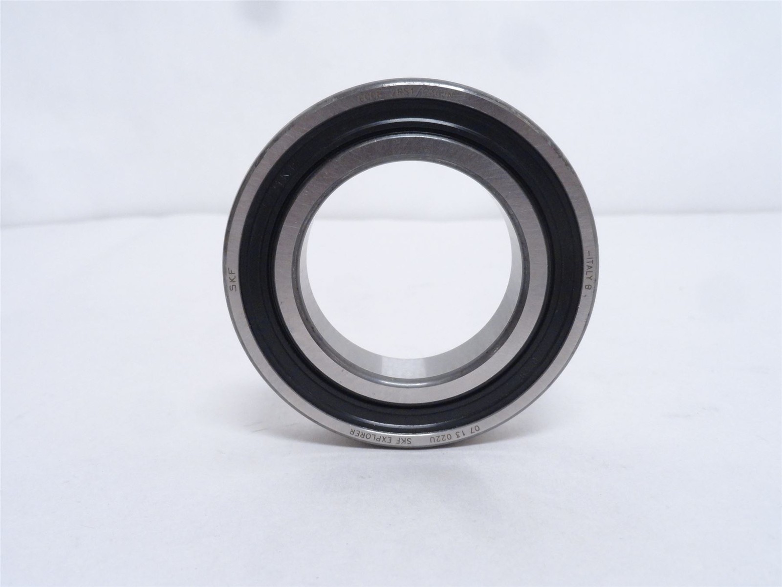 244504 Old-Stock; SKF 6008-2RS1/C3GJN Ball Bearing 40mmID x 68mmOD x 15mm Wide