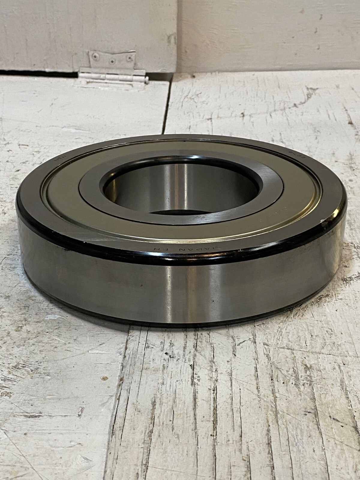 NTN BL321 Single Row Ball Bearing 105 mm ID, 225 mm OD, 49 mm Width