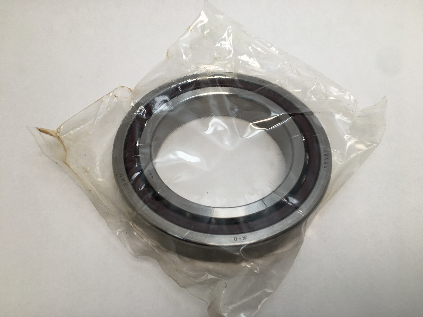 FAG B7018C.TPA.P4.UM Bearing 90x140x24 mm B7018C B-7018-C-TPA-P4-UM Germany