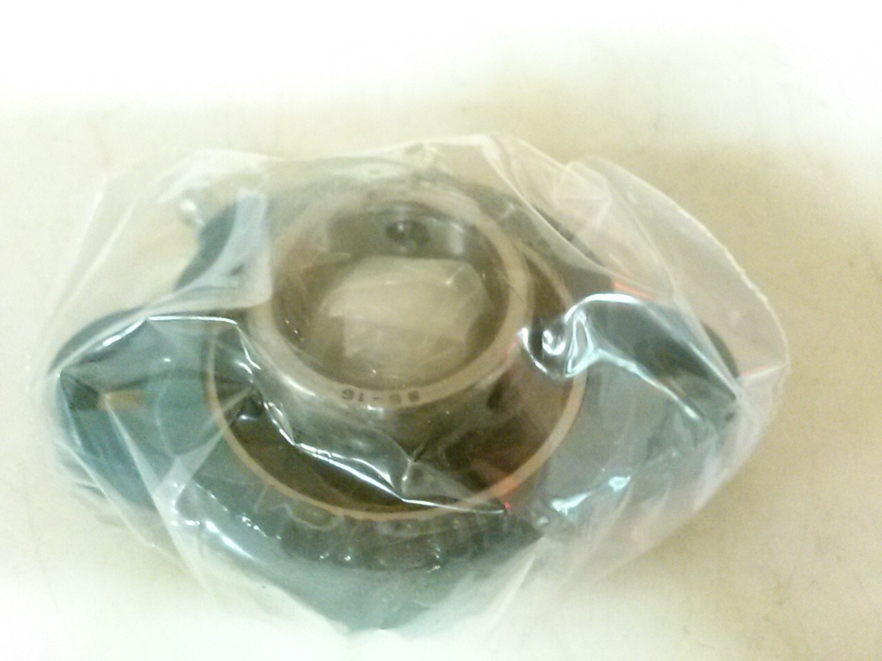 AMI / Asahi BFX205-16 flange block, made in Japan.
