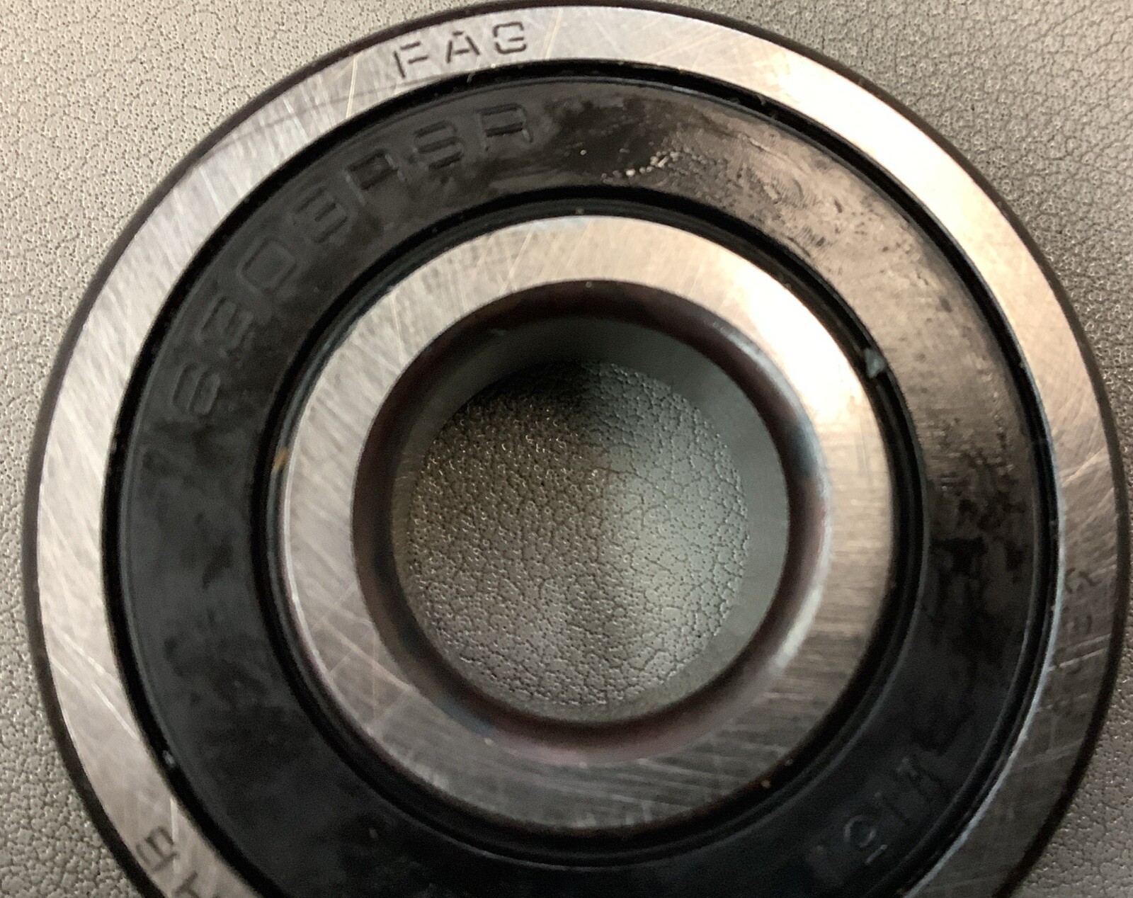 Lot of 4 FAG 6303.2RSR Deep Groove Ball Bearings (B269)