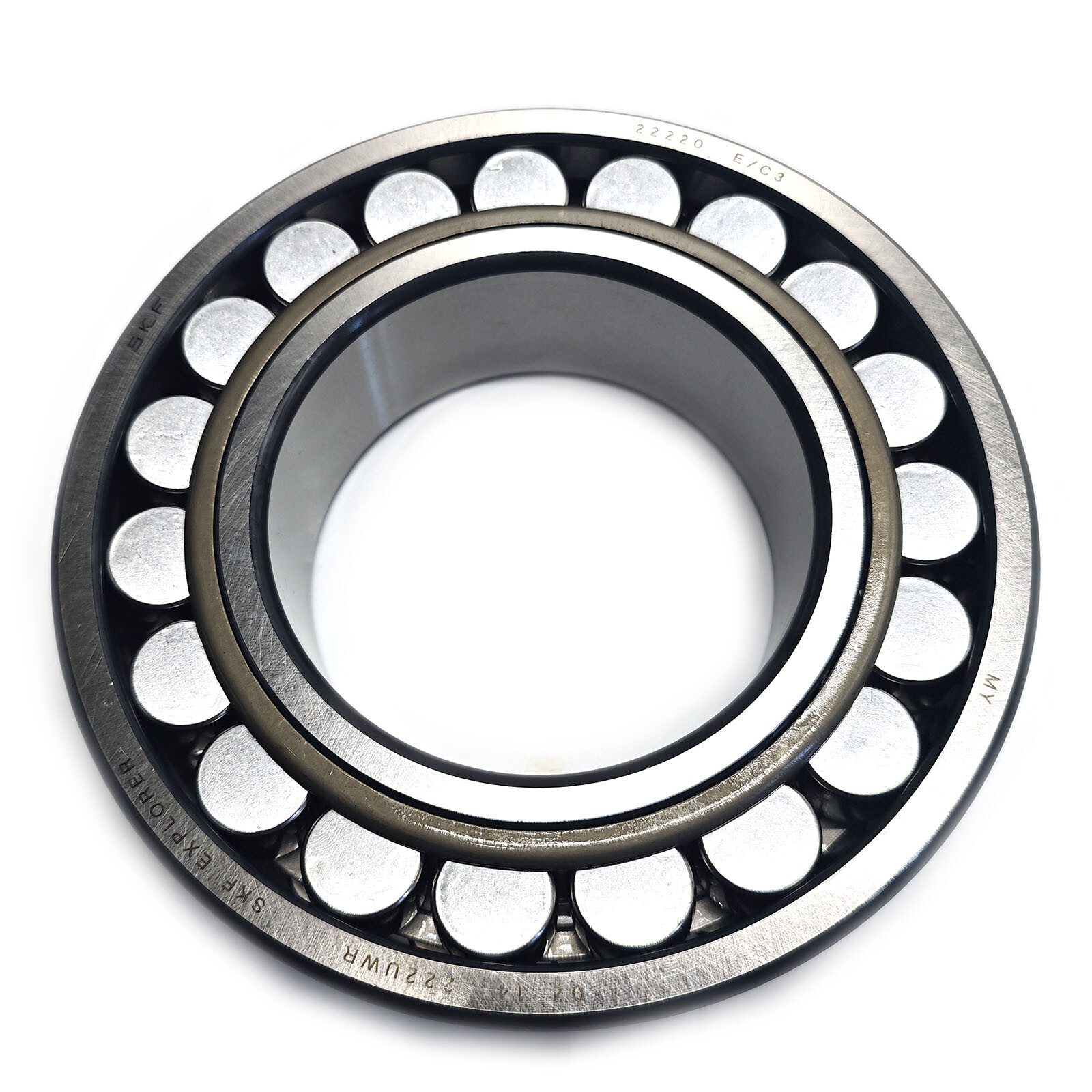 1PC SKF 22220 E/C3 spherical roller bearing
