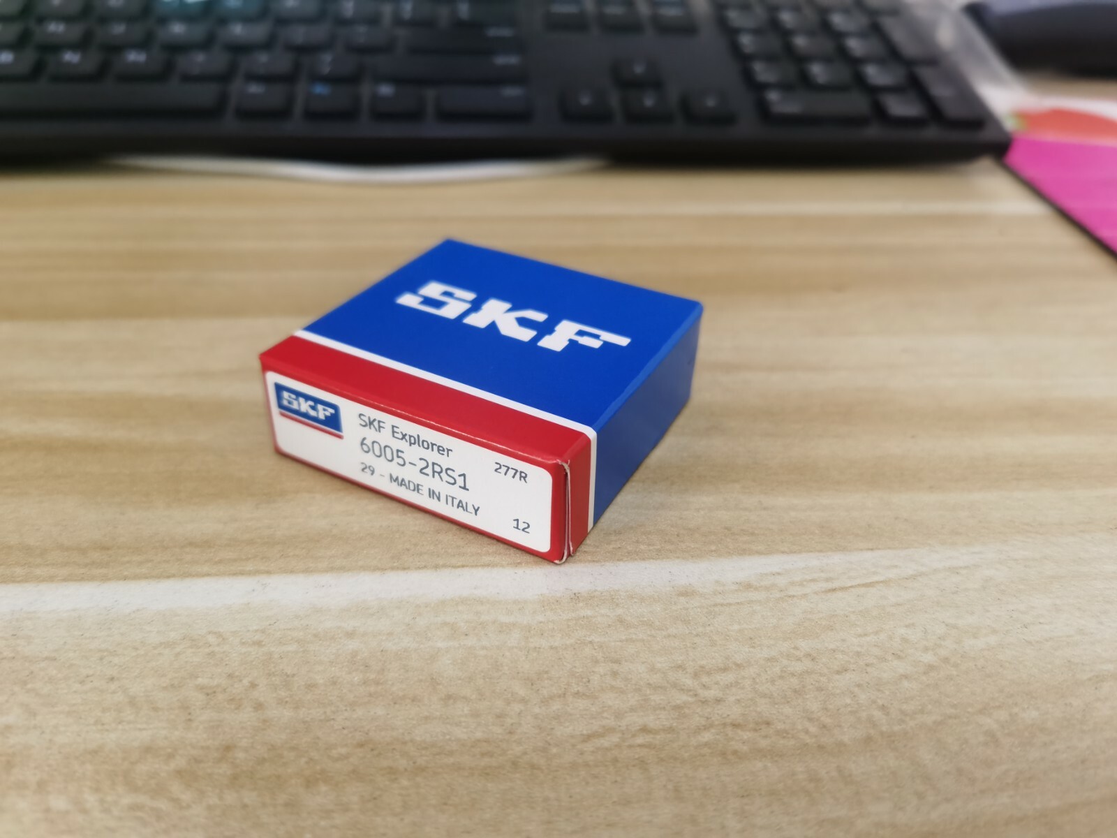 1PC NEW SKF 6005-2RS1 60052RS1 BALL BEARING FREE SHIP